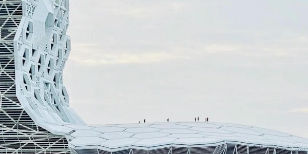 臺(tái)灣新地標(biāo)建成 | 高雄流行音樂中心受海洋生物啟發(fā)，構(gòu)筑完整生態(tài)