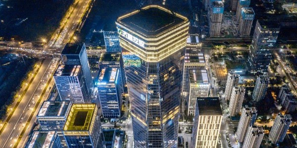 “濟(jì)南第一高樓”云鼎大廈獲2022全球最佳高層建筑杰出獎