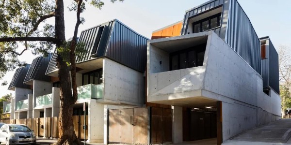 建筑體量雖不大，但造型手法老練